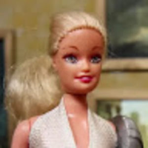 Meet your Posher, Ari